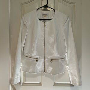 Calvin Klein White Scoop Neck Pendulum Blazer with Gold Signature Zipper.